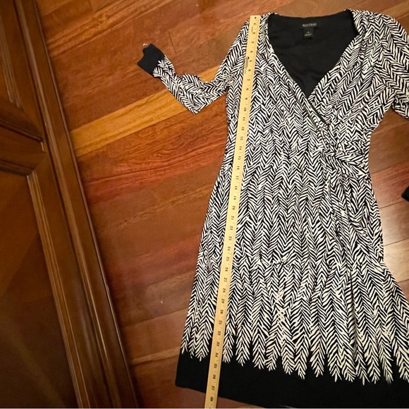 White House Black Market Black and White Midi Dress - Picture 8 of 8